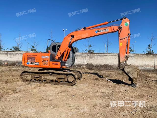 整機右后45°（整機外觀）