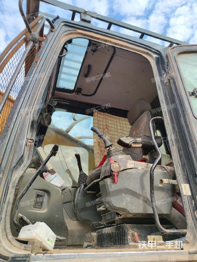 頂棚整體（駕駛室部分）