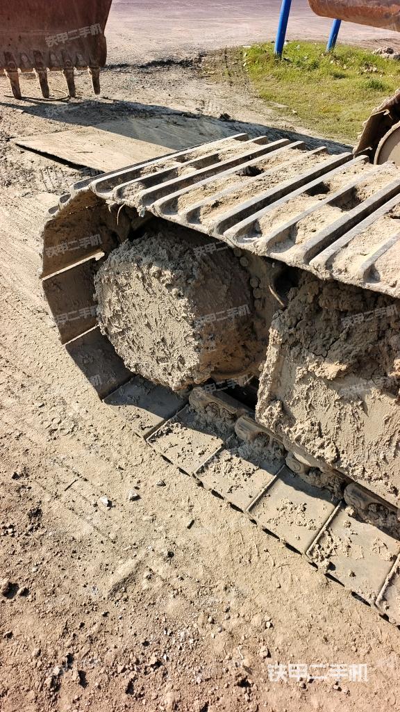 左驱动轮（行走机构）