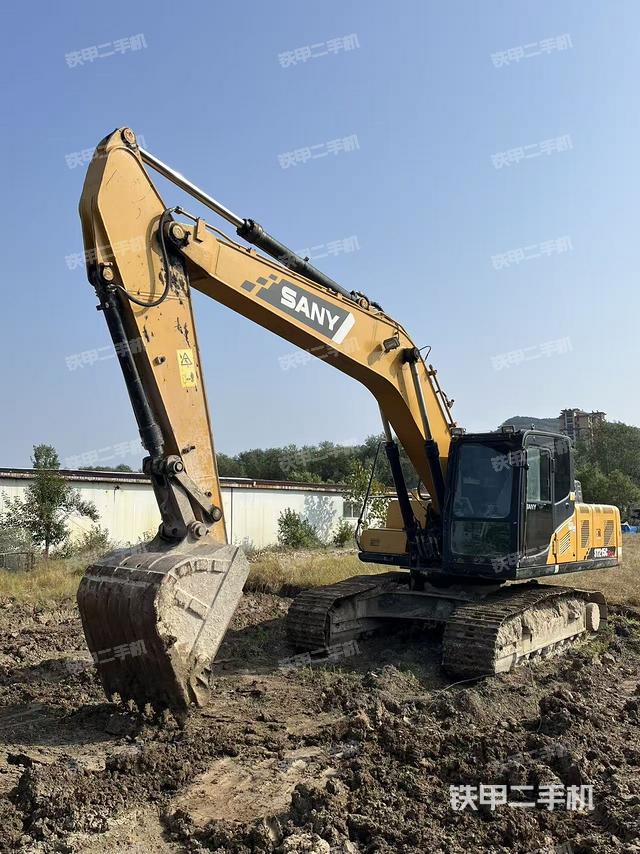 三一重工SY200C挖掘機(jī)