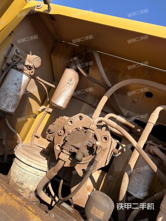 液压泵室（大件舱室）