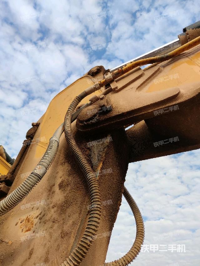 小臂整體左后（工作和回轉(zhuǎn)裝置）