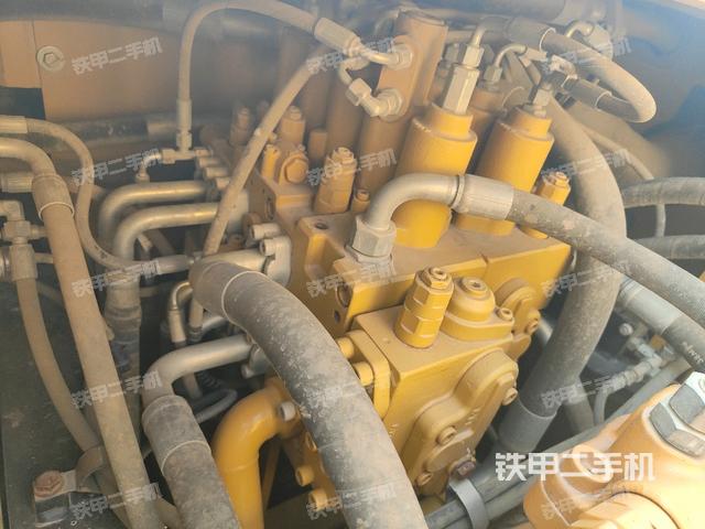 分配閥（上車部件）