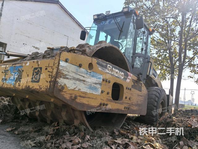 徐工XS223JE壓路機(jī)