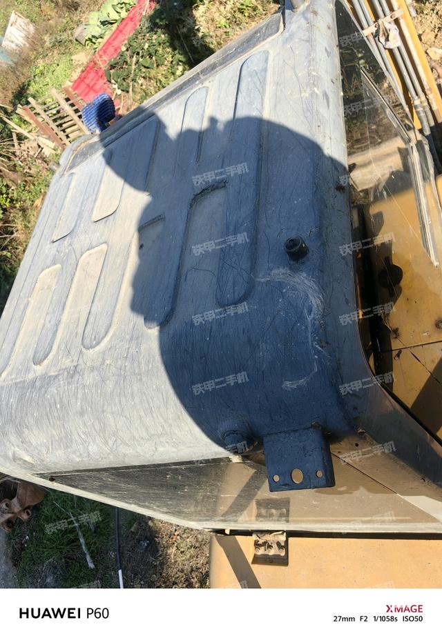 駕駛室頂部（整機(jī)外觀）