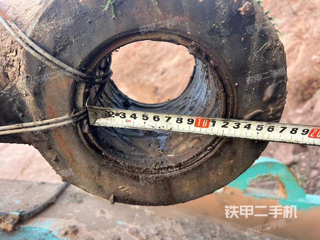 右驅動輪/右后輪（行走機構）