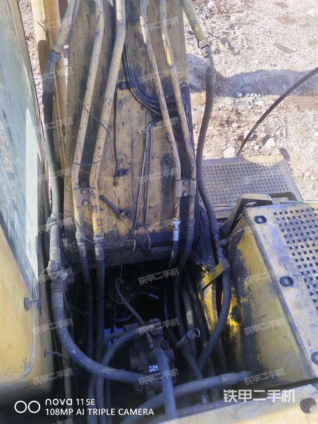 小臂整體右前（工作和回轉(zhuǎn)裝置）