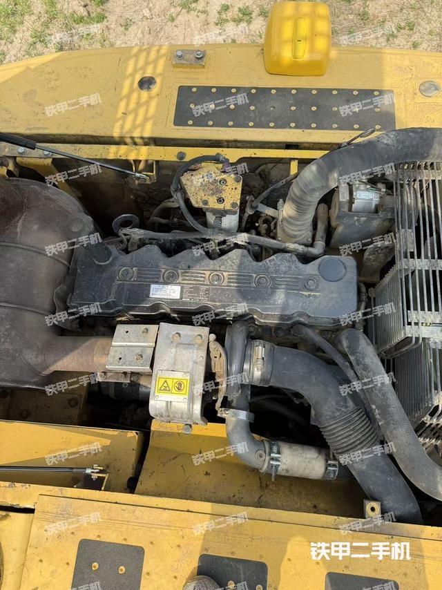 發(fā)動(dòng)機(jī)整體俯視（整機(jī)外觀）