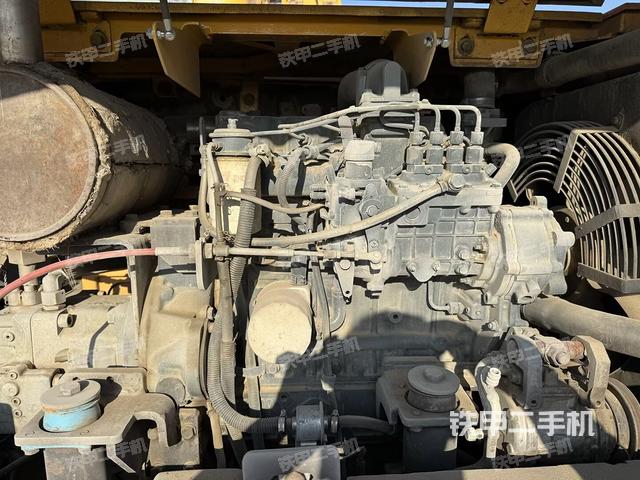 發(fā)動(dòng)機(jī)整體俯視（整機(jī)外觀）