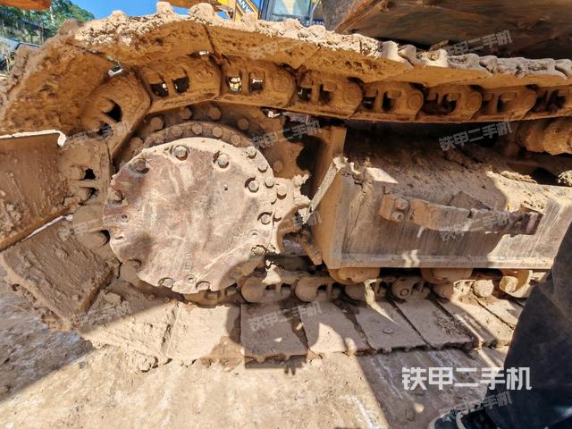 單側(cè)履帶整體（整機外觀）