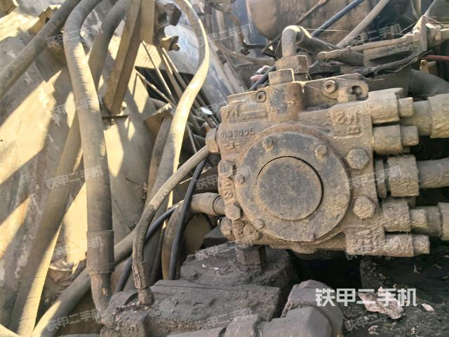 工作裝置2（工作裝置）