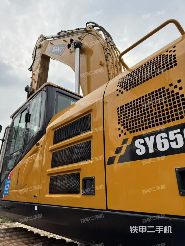 三一重工SY650H挖掘机