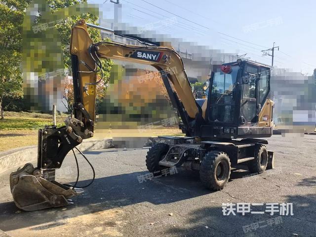 三一重工SY65W挖掘机