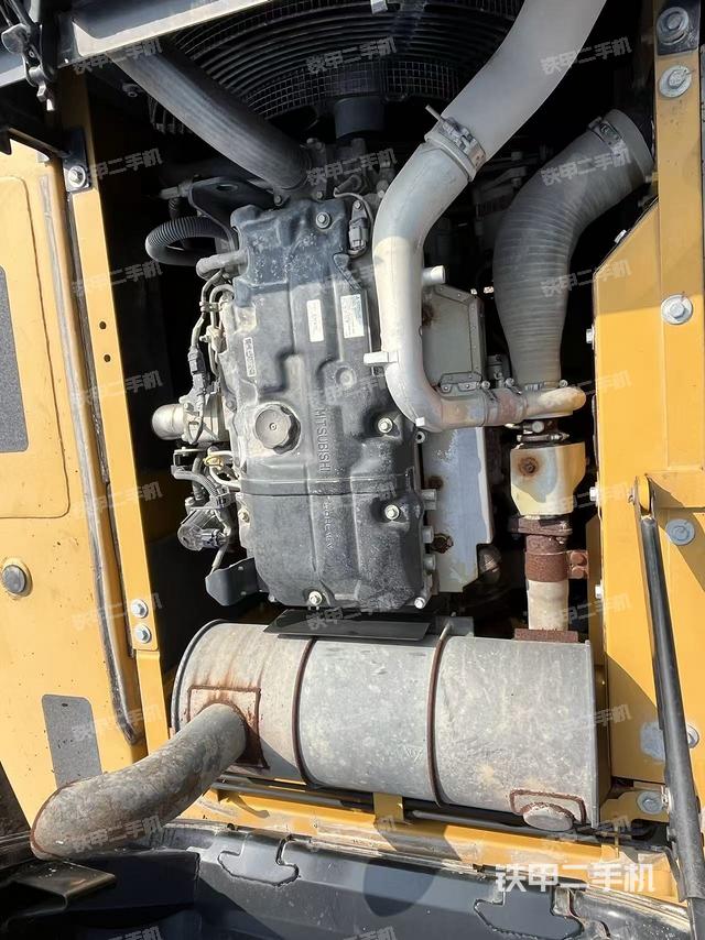 發(fā)動(dòng)機(jī)整體俯視（整機(jī)外觀）