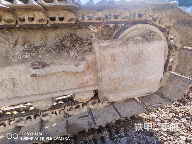 右側(cè)履帶整體（行走機(jī)構(gòu)）