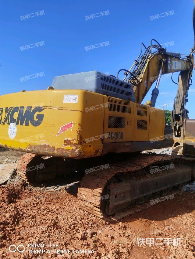 整機右后45°（整機外觀）