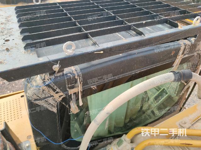 駕駛室頂部俯視（上車部件）