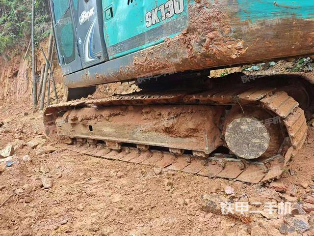 单侧履带整体（整机外观）