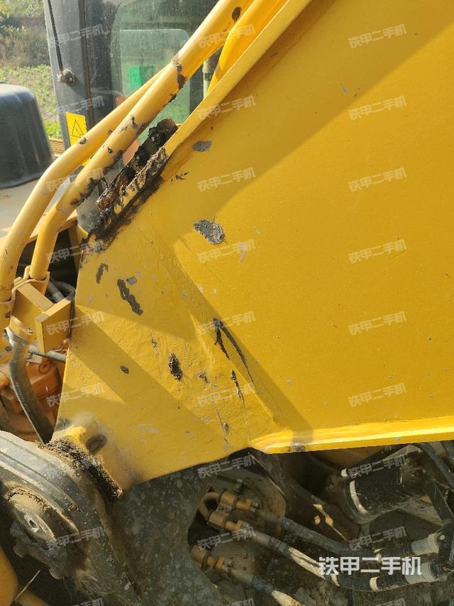 大臂根部?斜視（工作和回轉(zhuǎn)裝置）