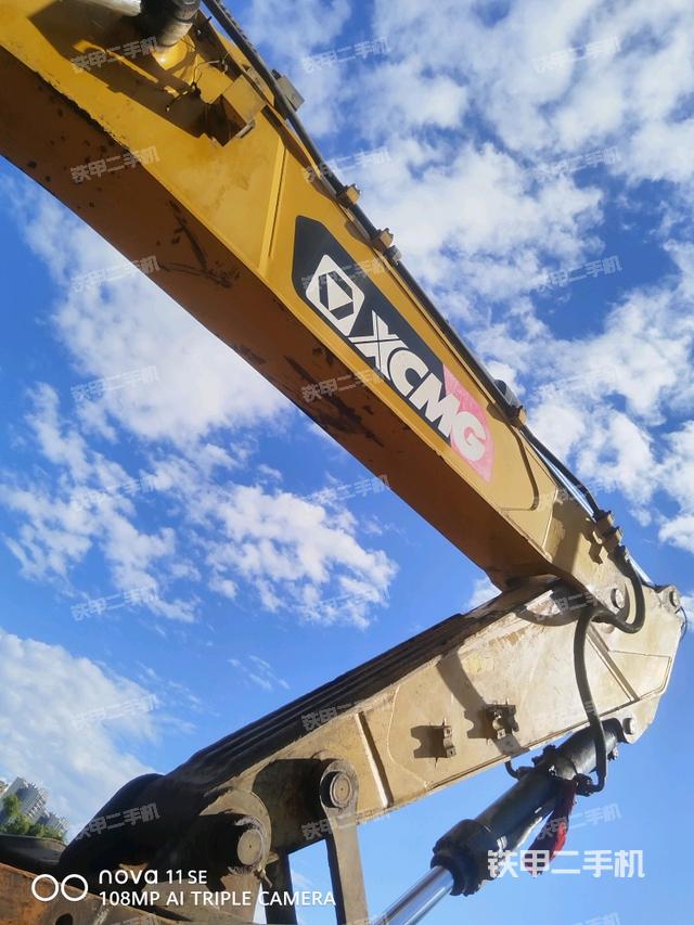 大臂根部?斜視（工作和回轉(zhuǎn)裝置）