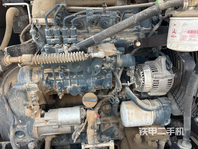 發(fā)動(dòng)機(jī)整體俯視（整機(jī)外觀）