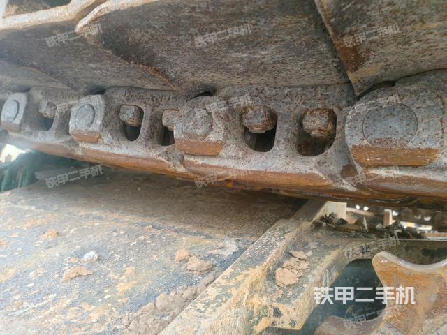 左驅(qū)動(dòng)輪（行走機(jī)構(gòu)）