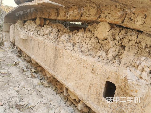 右側(cè)履帶整體（行走機(jī)構(gòu)）