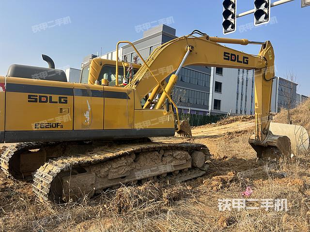 整机右后45°（整机外观）