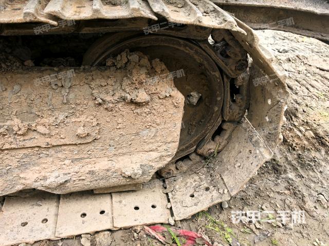 左驅(qū)動(dòng)輪（行走機(jī)構(gòu)）