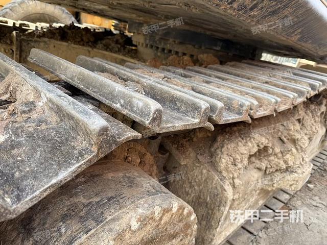 单侧履带整体（整机外观）