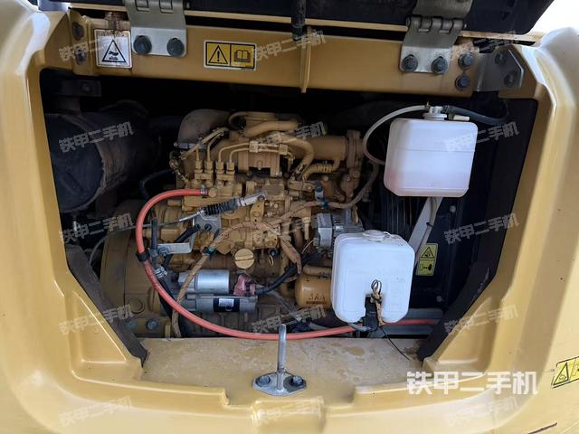 發(fā)動(dòng)機(jī)整體俯視（整機(jī)外觀）