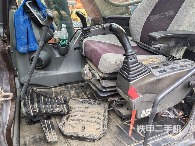 发动机整体俯视（整机外观）