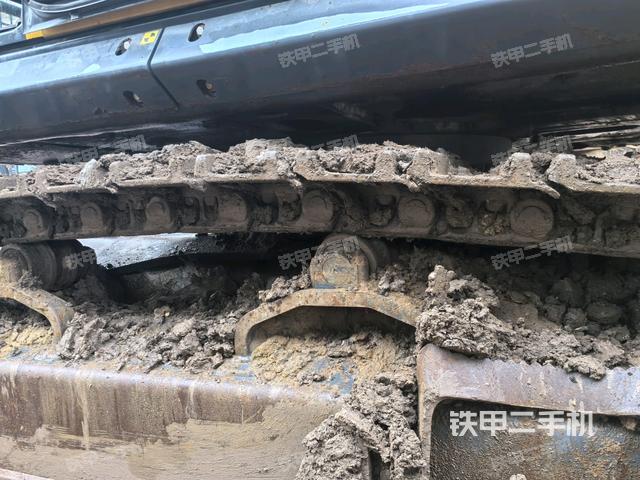 左側(cè)履帶整體?（行走機(jī)構(gòu)）