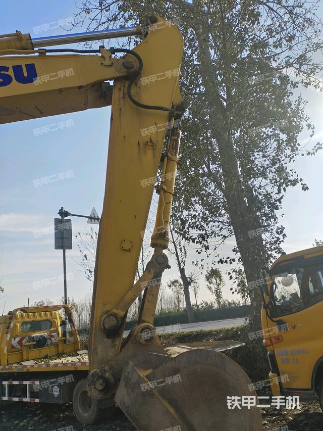 大臂整體?右側(cè)（工作和回轉(zhuǎn)裝置）