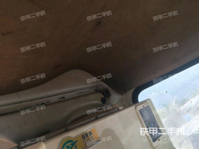 左后方玻璃角标（驾驶室部分）