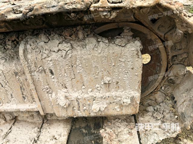 右導向輪（行走機構(gòu)）