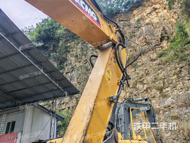 小臂整体左后（工作和回转装置）