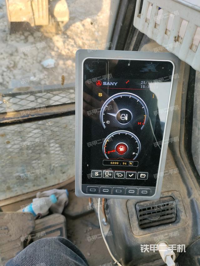 顯示屏?（駕駛室部分）