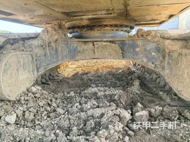 左导向轮（行走机构）