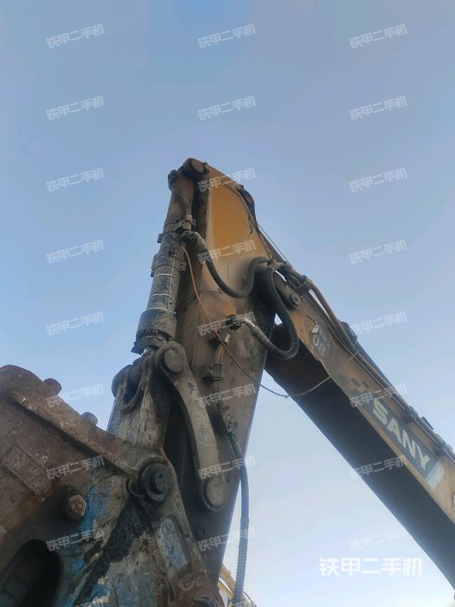 小臂整體左后（工作和回轉(zhuǎn)裝置）