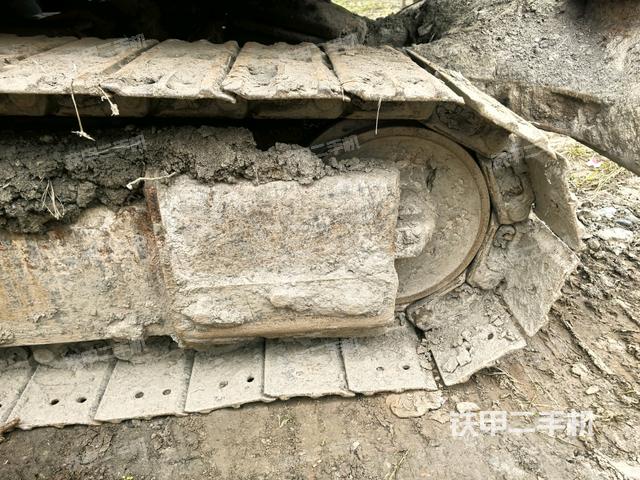 左驅(qū)動輪（行走機構）