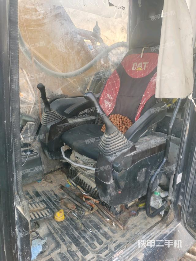 駕駛室正側(cè)（駕駛室部分）