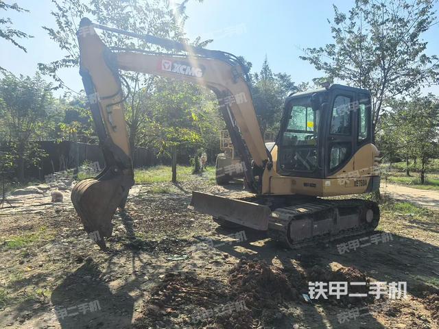 徐工XE55DA挖掘機(jī)