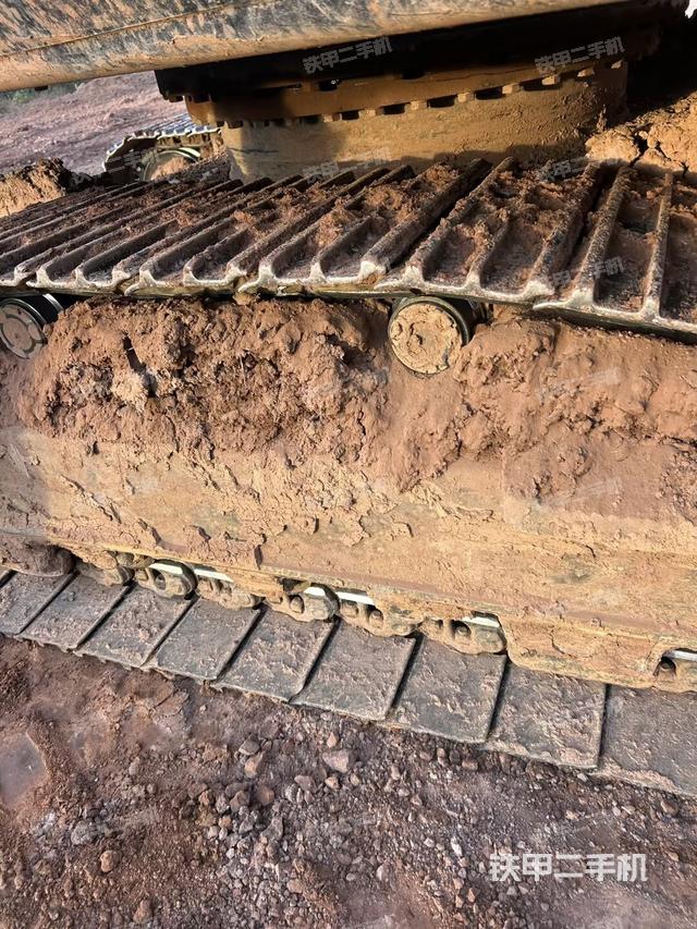 左侧履带整体 （行走机构）