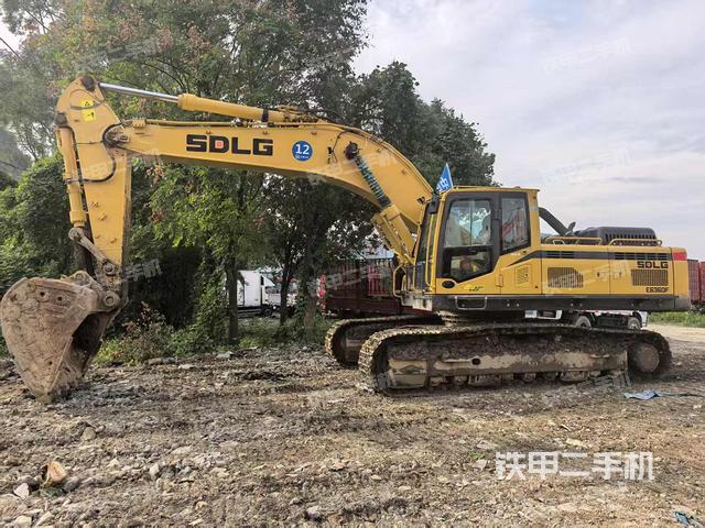 山东临工E6360F挖掘机