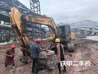 现代R225LC-7挖掘机