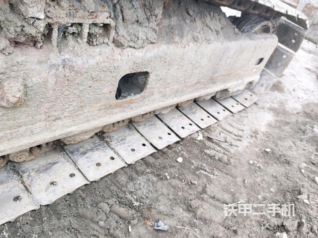 左侧行走马达盖板（行走机构）