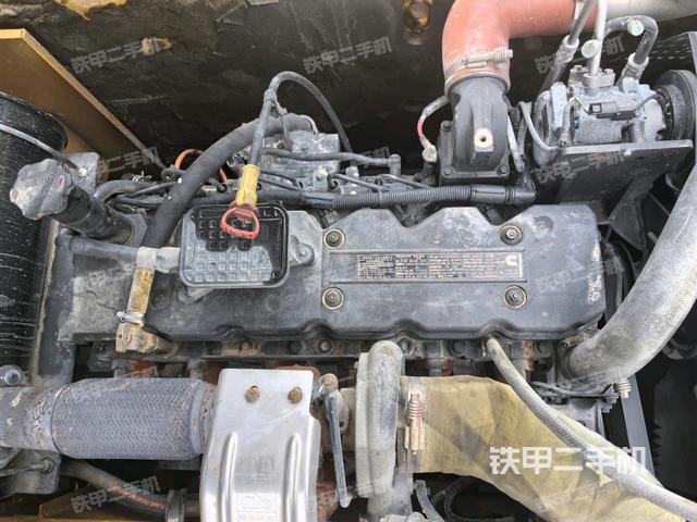 氣門室蓋螺絲特寫（上車部件）