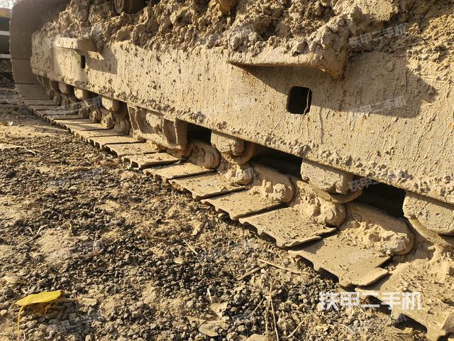 右侧履带整体（行走机构）