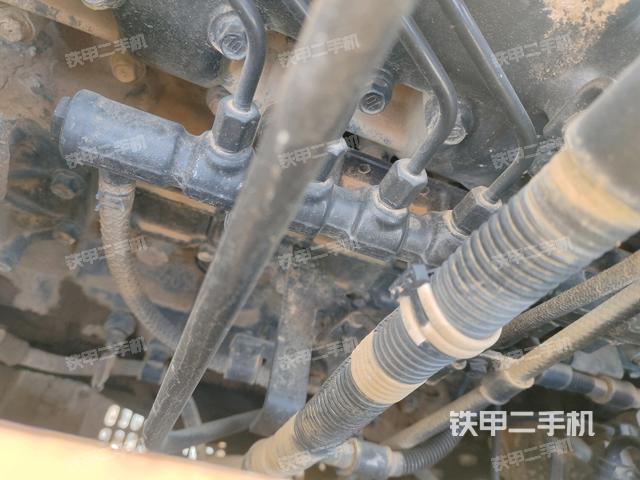 氣門室蓋螺絲特寫（上車部件）